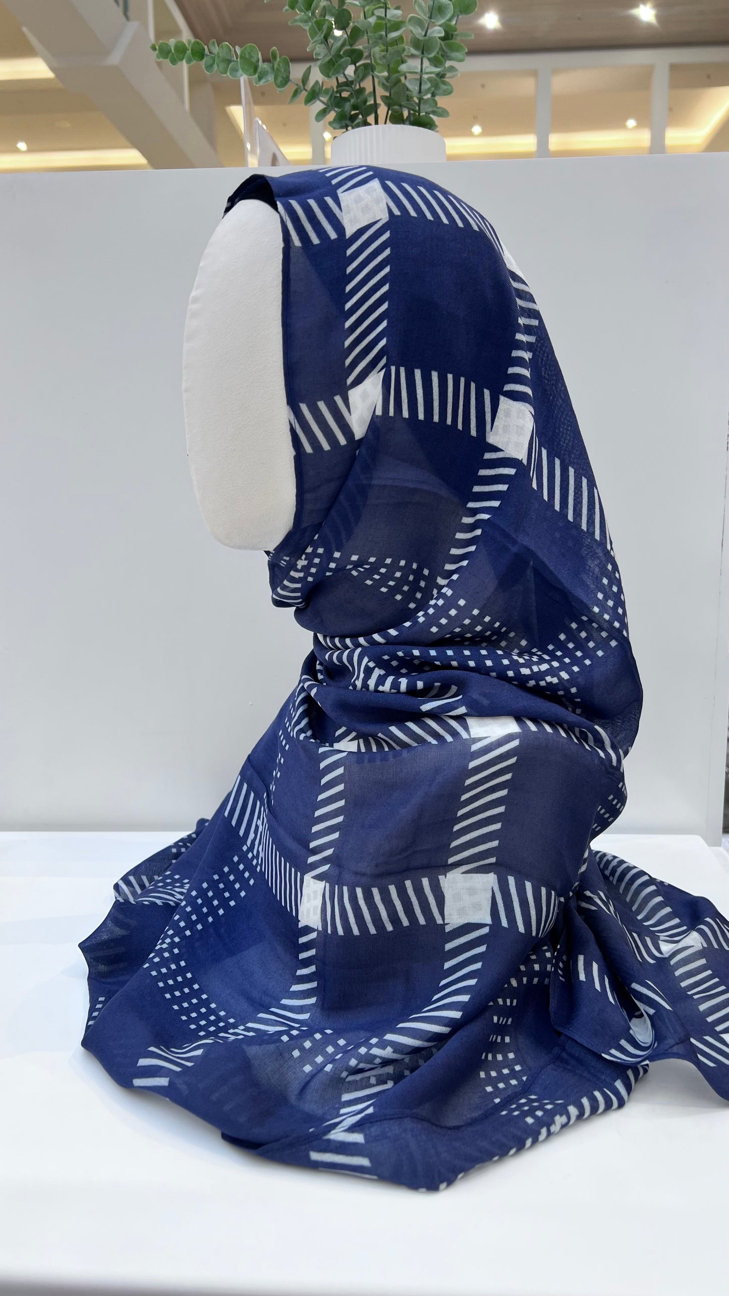 NAVY PLAID Modal