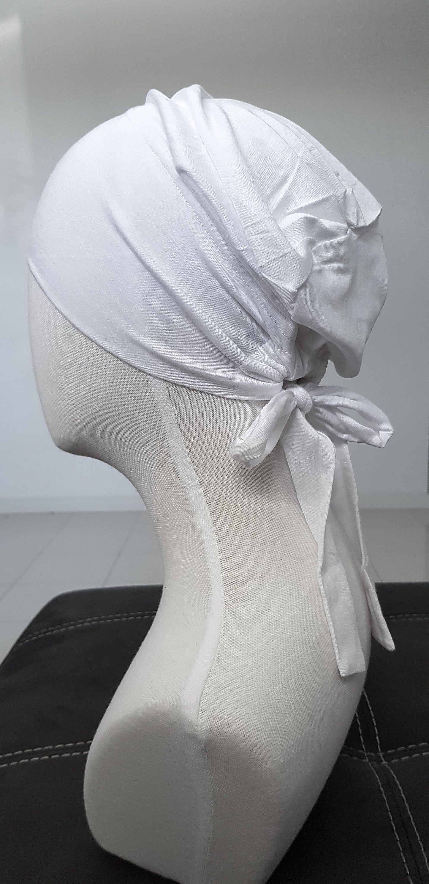 WHITE Closed Tie-Back Cap