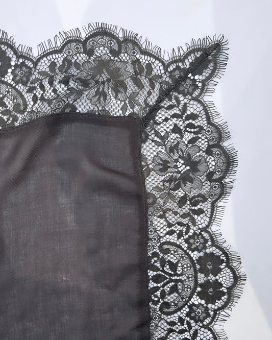 STONE Lace Modal